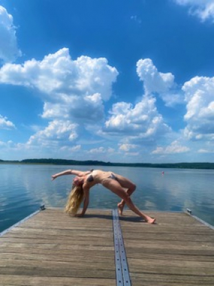 Alina-Niebler.jpeg